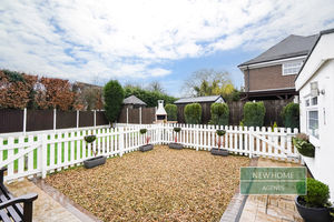 Photo 15- click for photo gallery